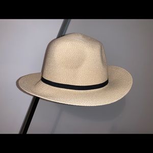 Sunhat - Available until Nov 15
